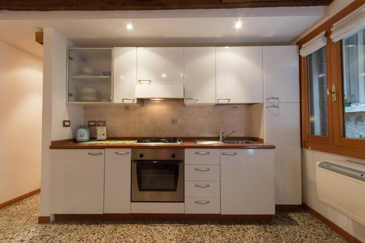 Ca D'oro Apartment *