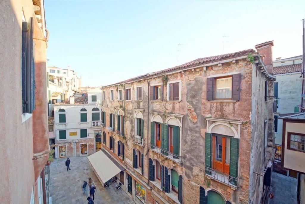 410 San Polo Roky Wifi Center * Veneza