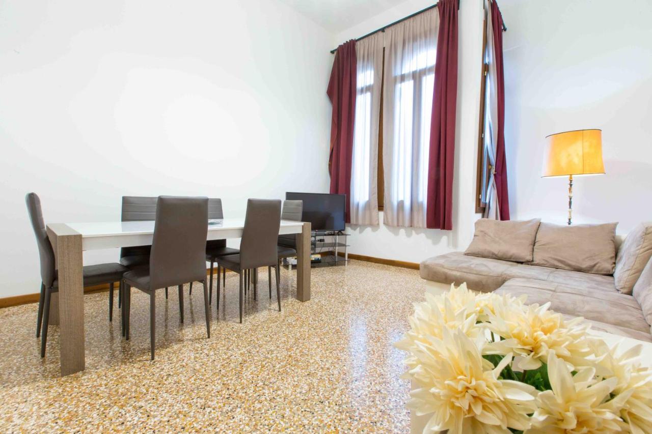 Apartment Ca Cicogna Air Conditioning And Fast Wifi, Central Location Apartment