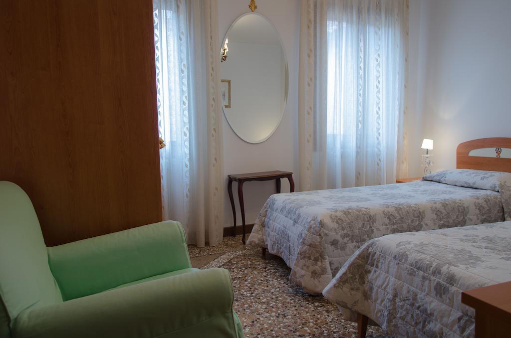 Ca' Pierre Apartment Venice