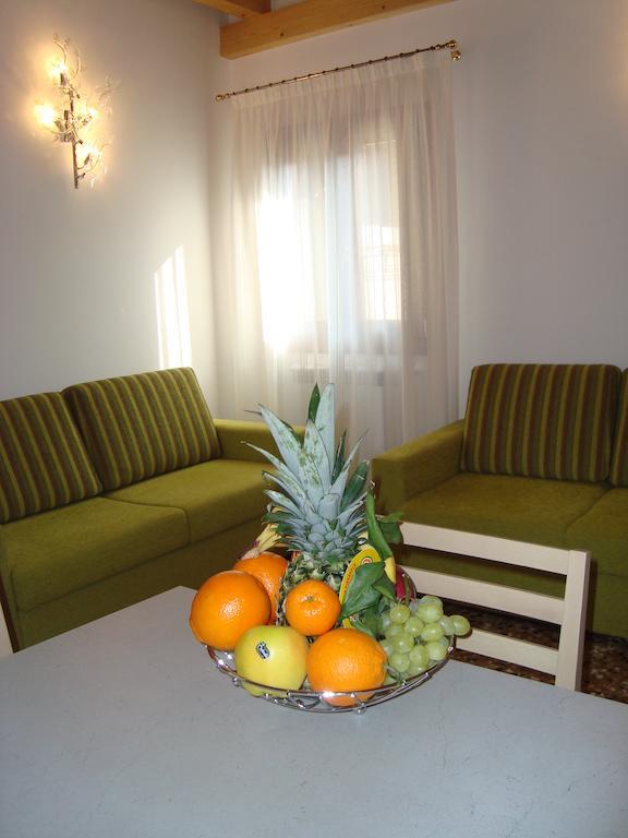 Ca' Pierre Apartment *
