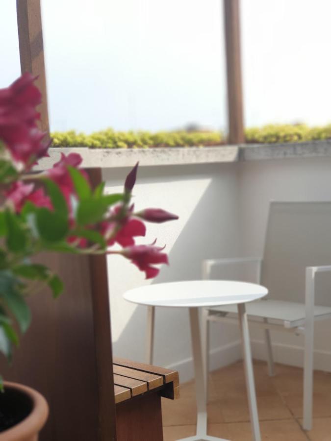 Apartment Lhost In - The Big Dream *