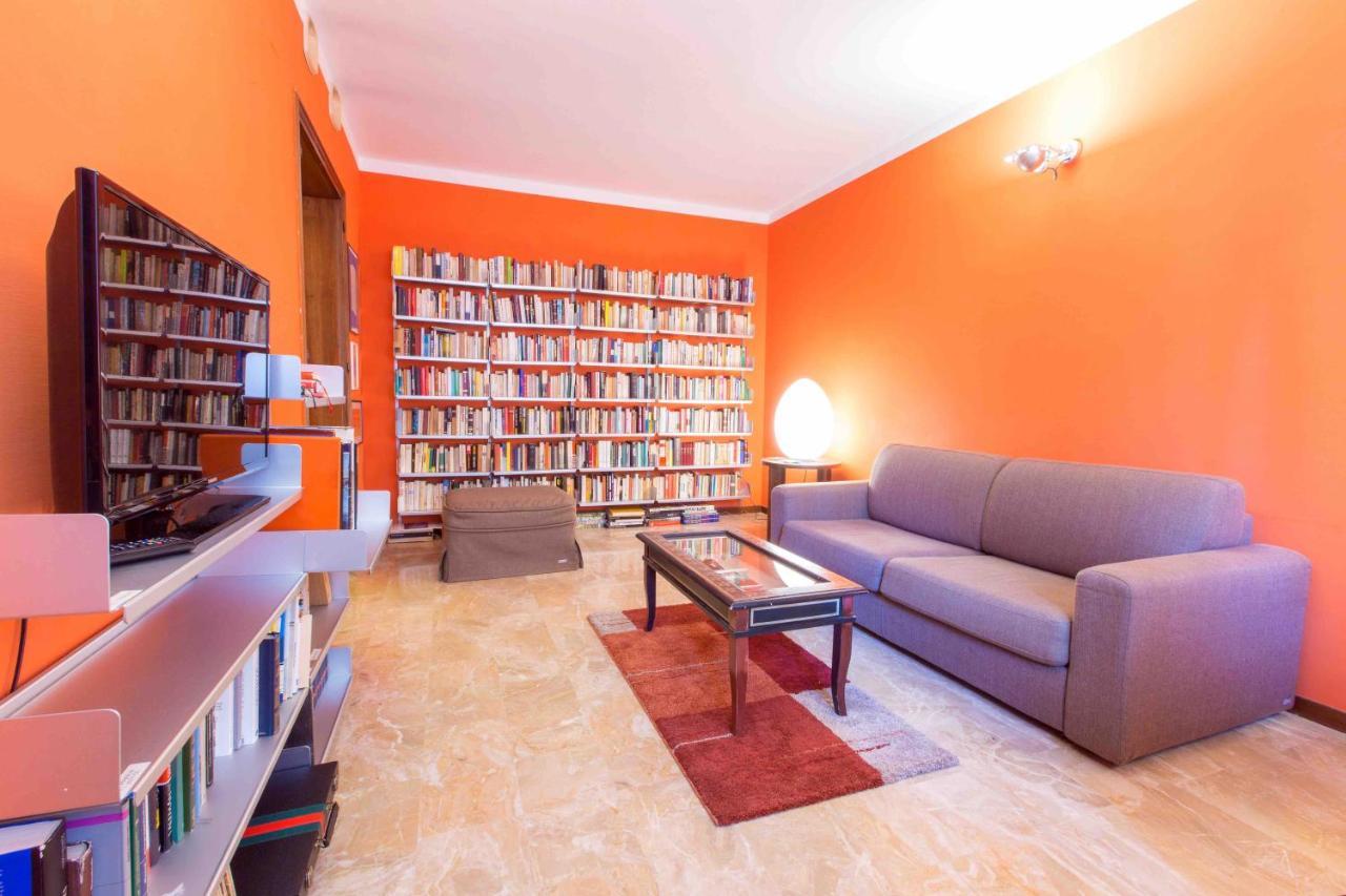 Art Painting With Canal View Apartment