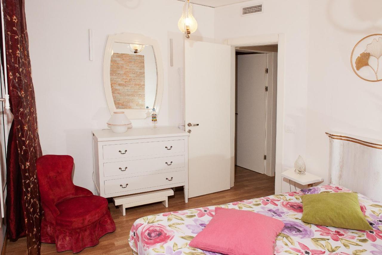 Piera Rossa Apartment *