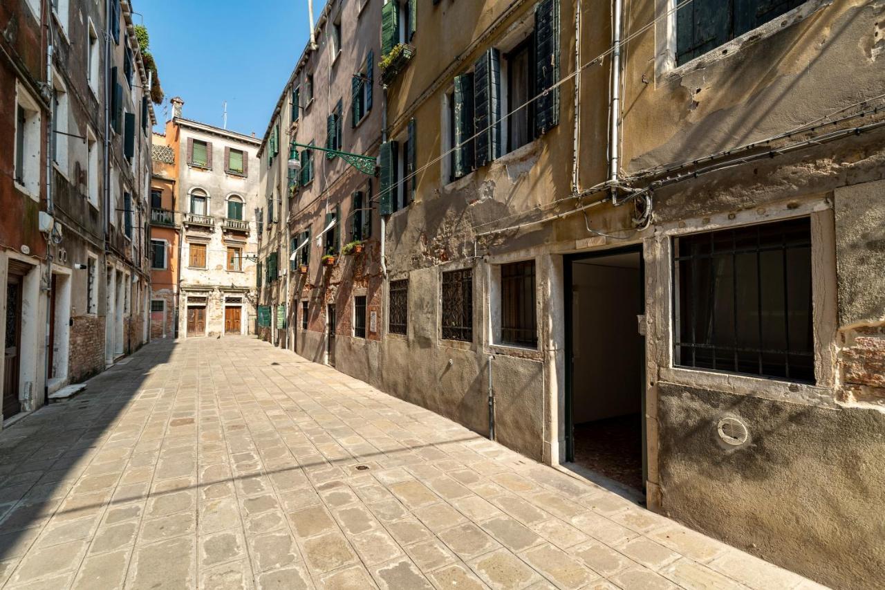 Apartment San Giacomo Pied-a-terre House By Wonderful Italy