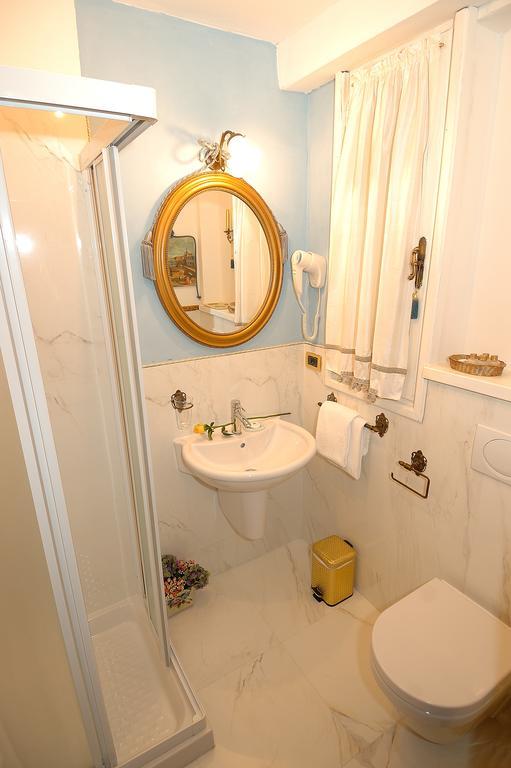 Bed & Breakfast Residenza La Loggia 2*