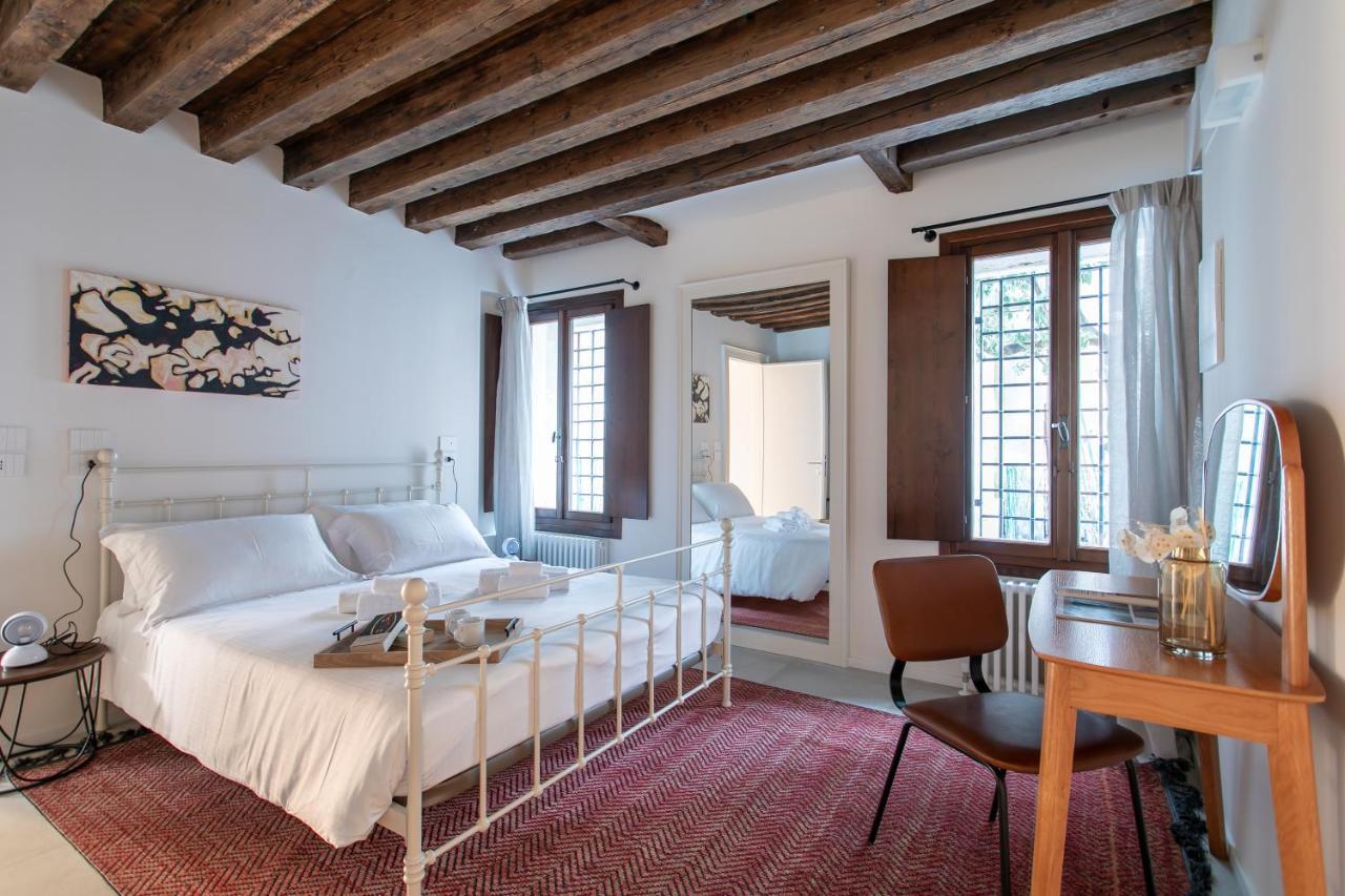 Palazzo Venere Apartment