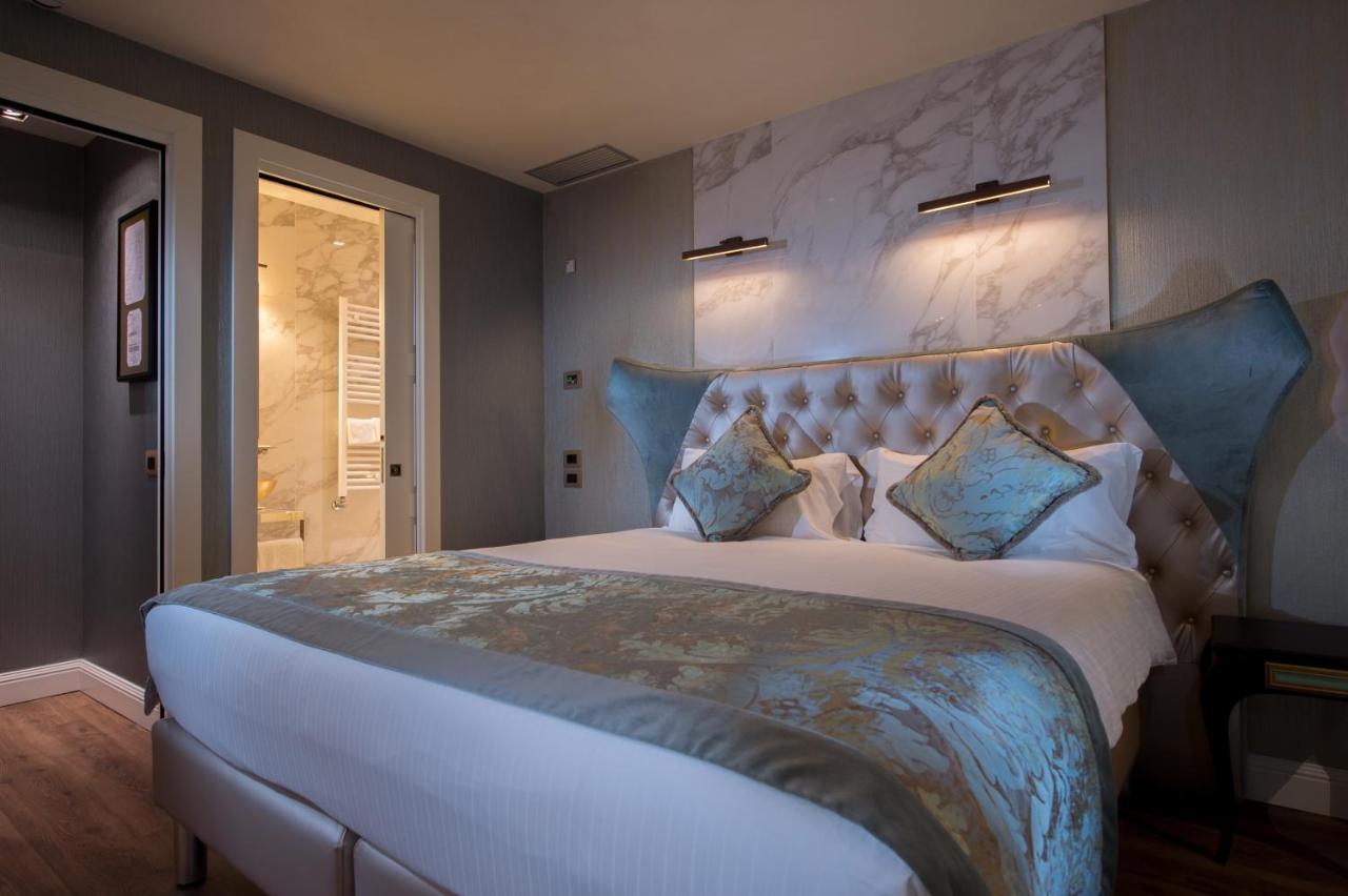 Hotel Palazzo Veneziano - Collection