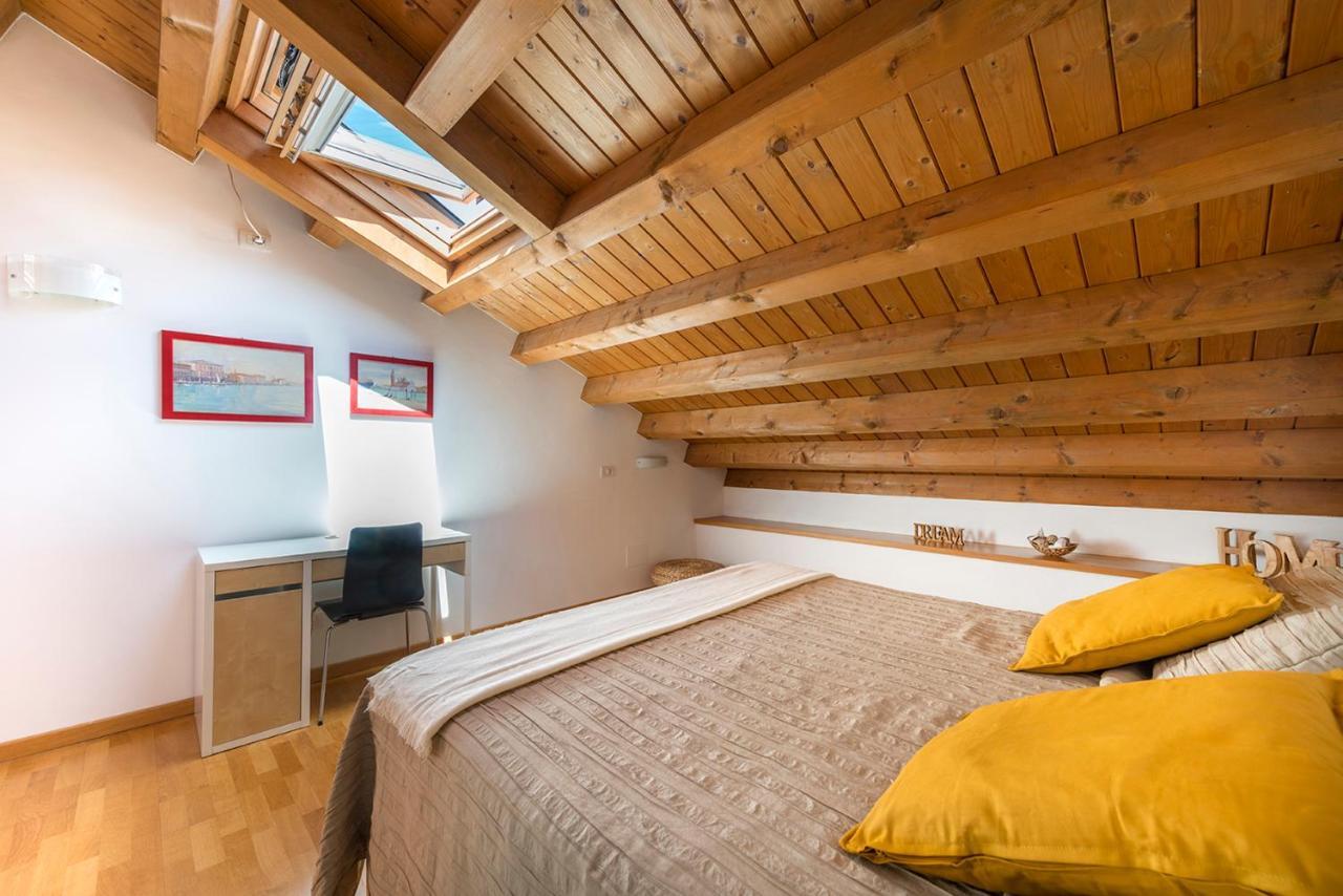 Duplex2 At The Entrance Of Venice, Cozy And Relax