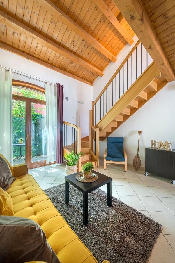 Duplex2 At The Entrance Of Venice, Cozy And Relax Apartment *