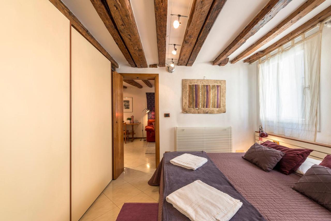 Piccolo - Cozy In The Heart Of Authentic Apartment