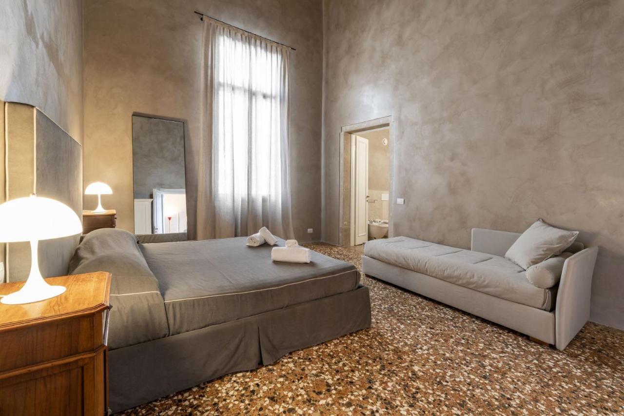 Portego Del Drapier Apartment *