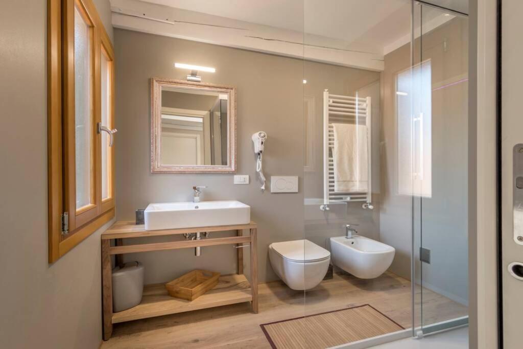 Elite Stunning Venetian Apt. Close Accademia Veneza