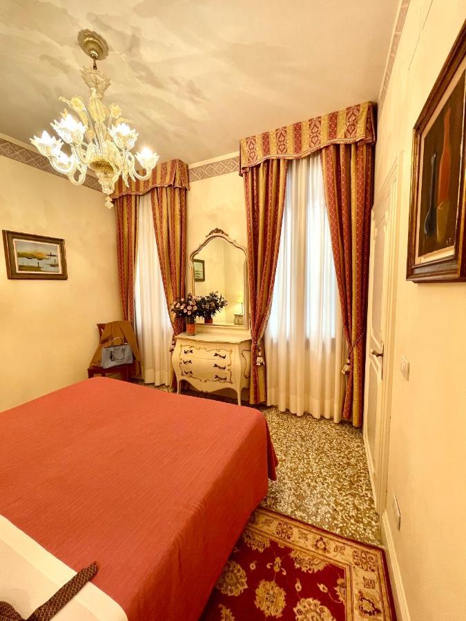 San Gregorio Apartment *