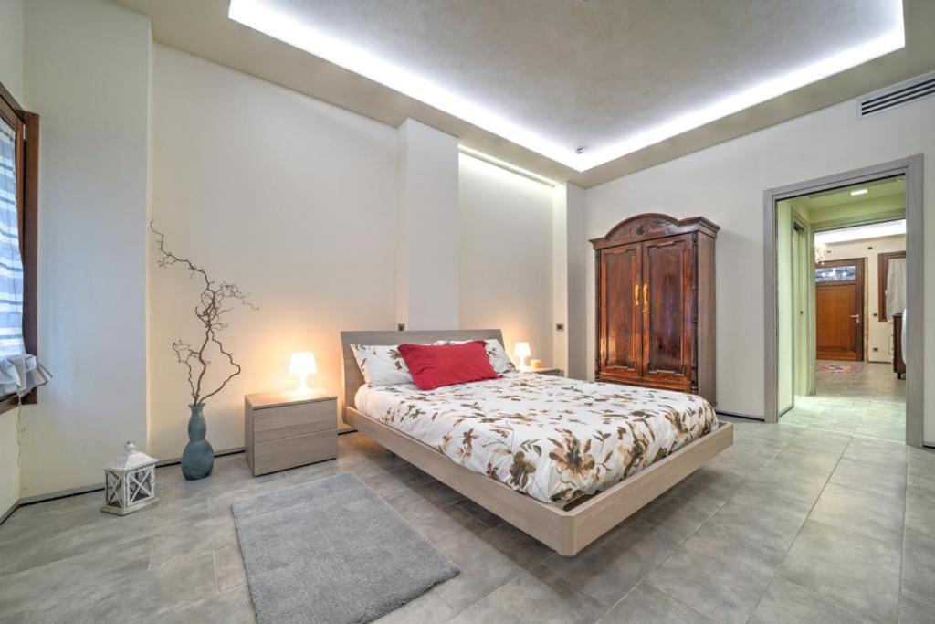 Apartment Al Pontile Venice