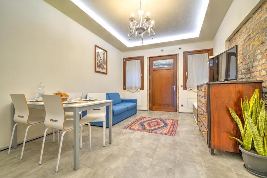Al Pontile Apartment *