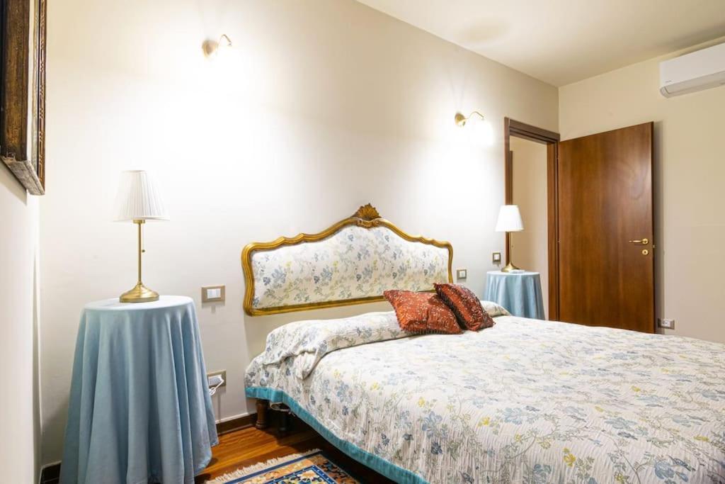 Alma - Rialto Bridge Apartamento Veneza