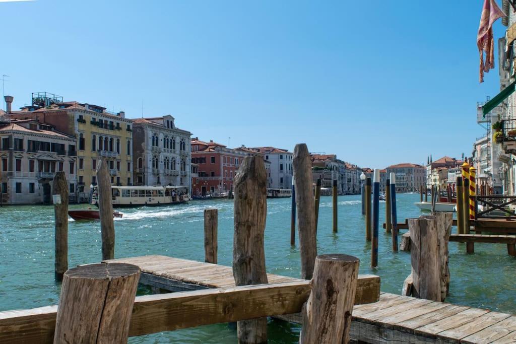 Alma - Rialto Bridge Apartamento Veneza
