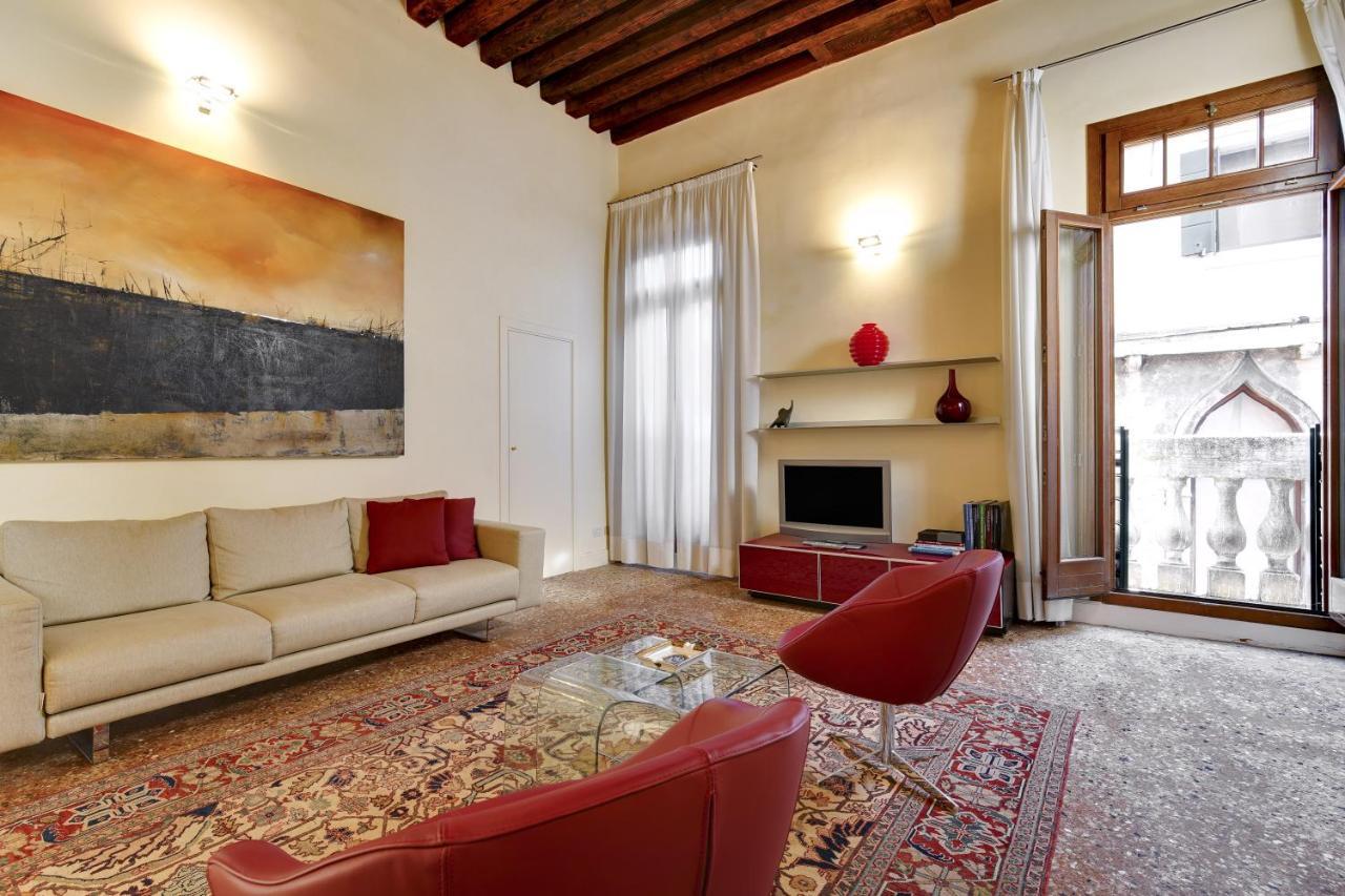 Ca' Amalia San Marco Venetian M027042932 Apartment Venice