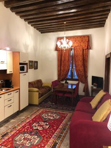 Aparthotel Odoni *
