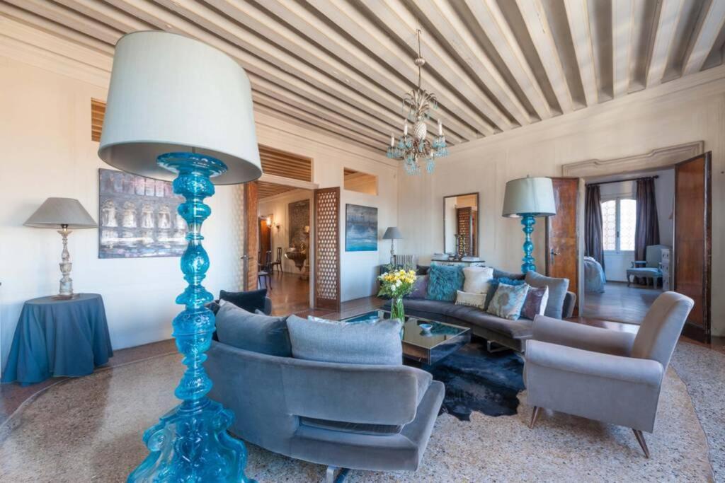 Ca' Erizzo Dream Apartment, Spectacular Views From The Amazing Terrace! Venice