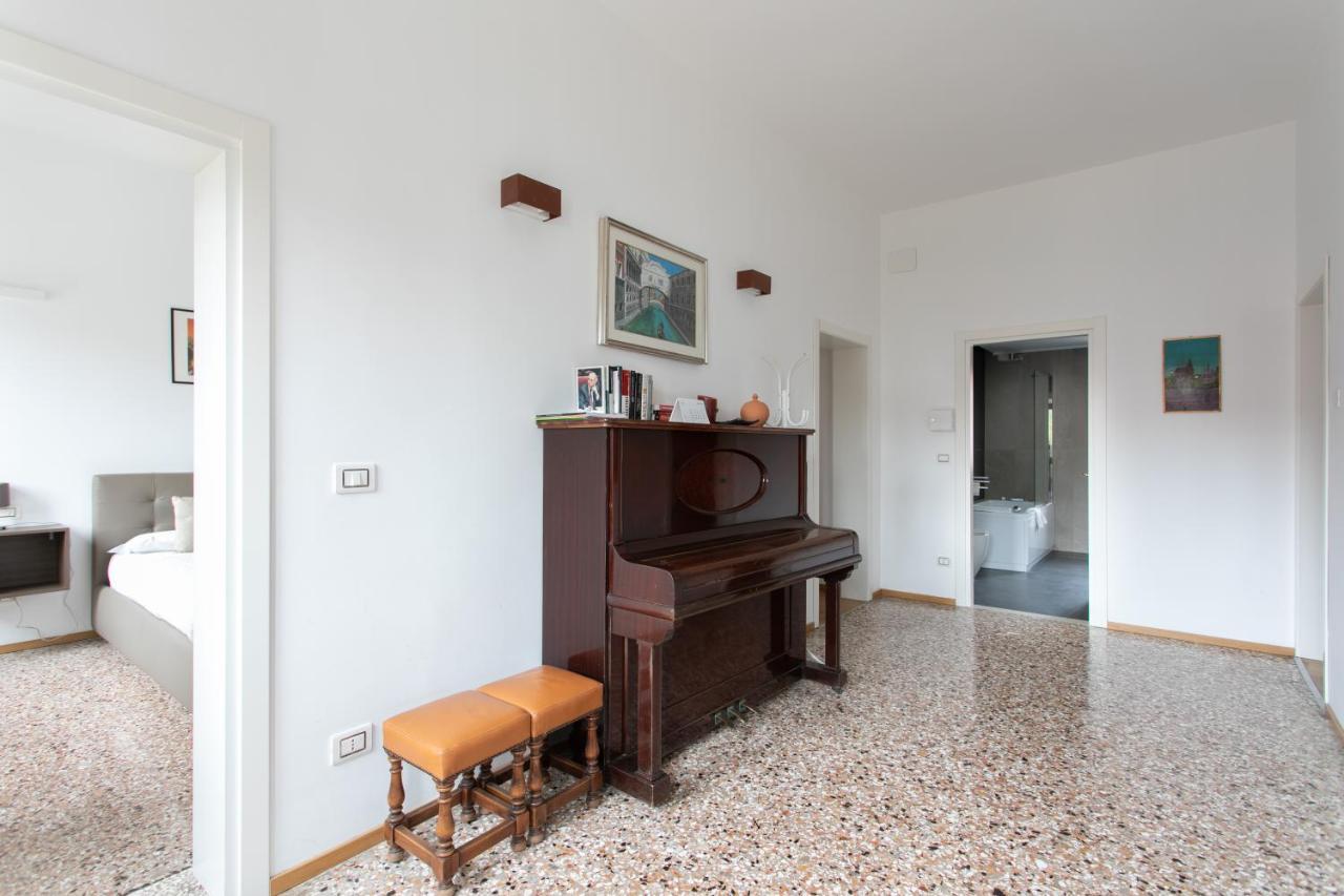 Residenza Pomponi Deluxe Apartment Venice