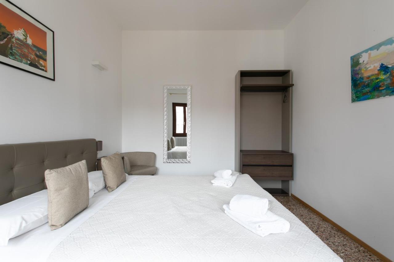 Residenza Pomponi Deluxe Apartment *