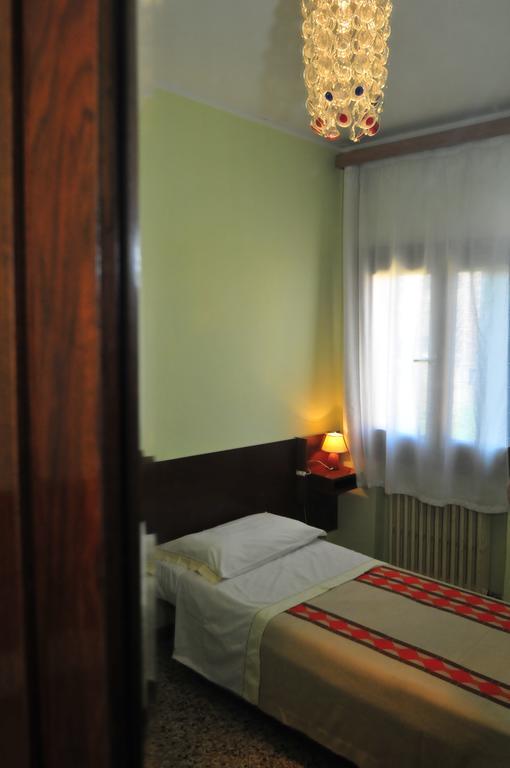Sant'anna Hotel *