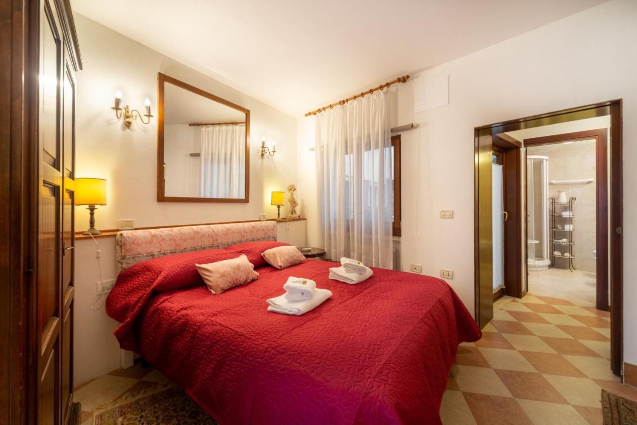 Ca' Longhi Apartment *