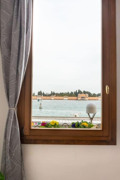 Ca' Sull' Acqua Holiday home Venice