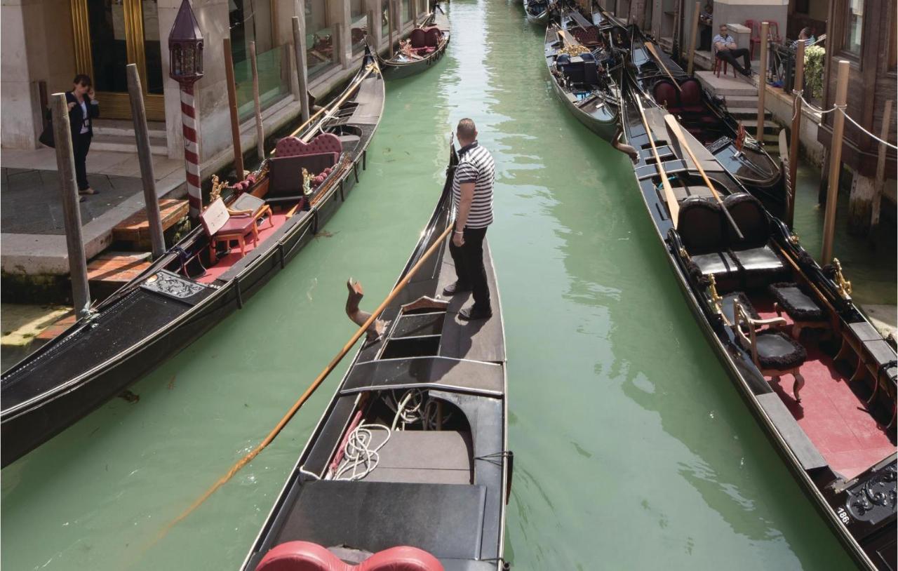 Nice Apartment In Venezia -Ve- With Wifi Venice