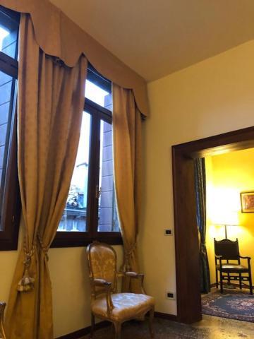 Odoni Aparthotel *