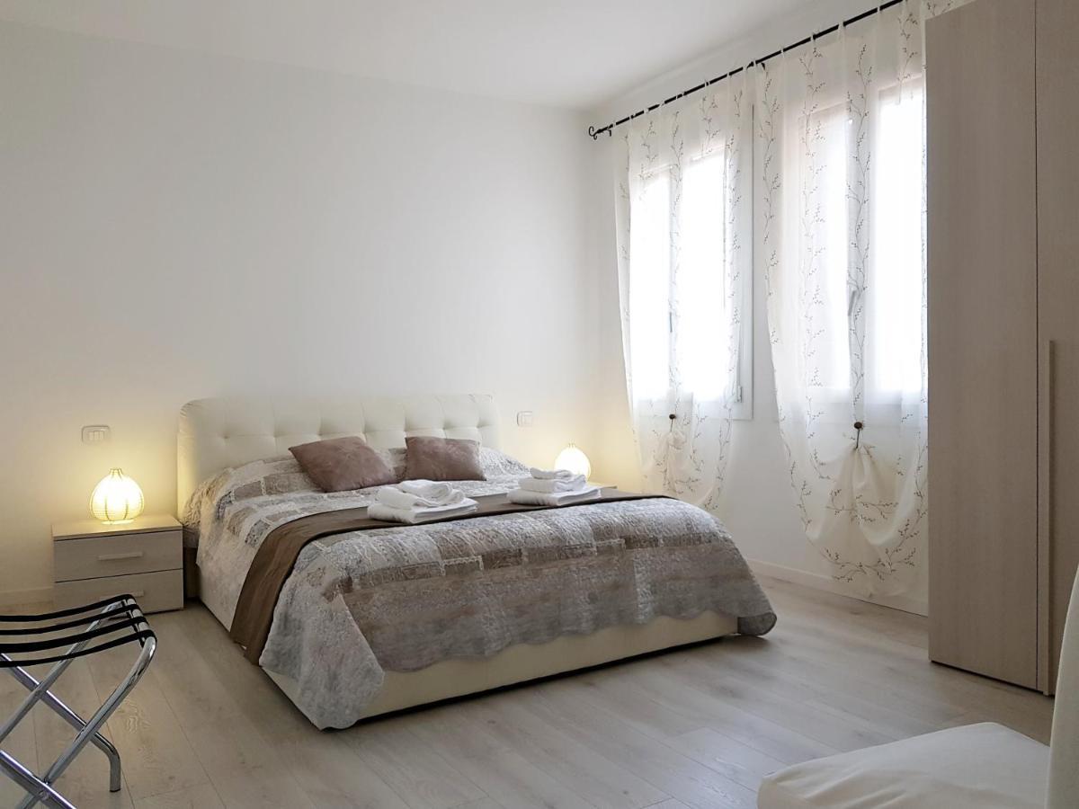 Apartment Ca' Dea Gondoea *
