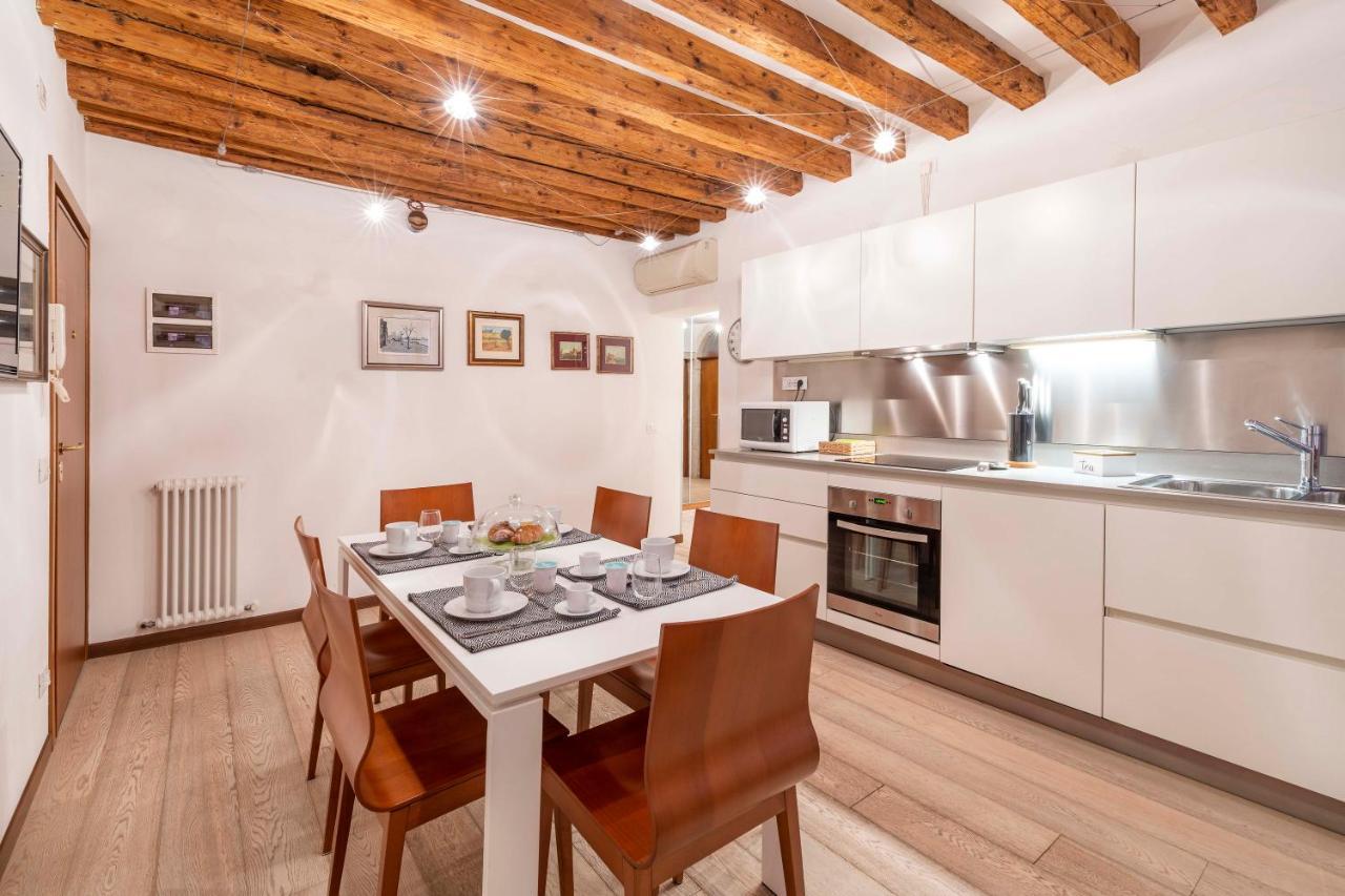 Central Apt Appartamento