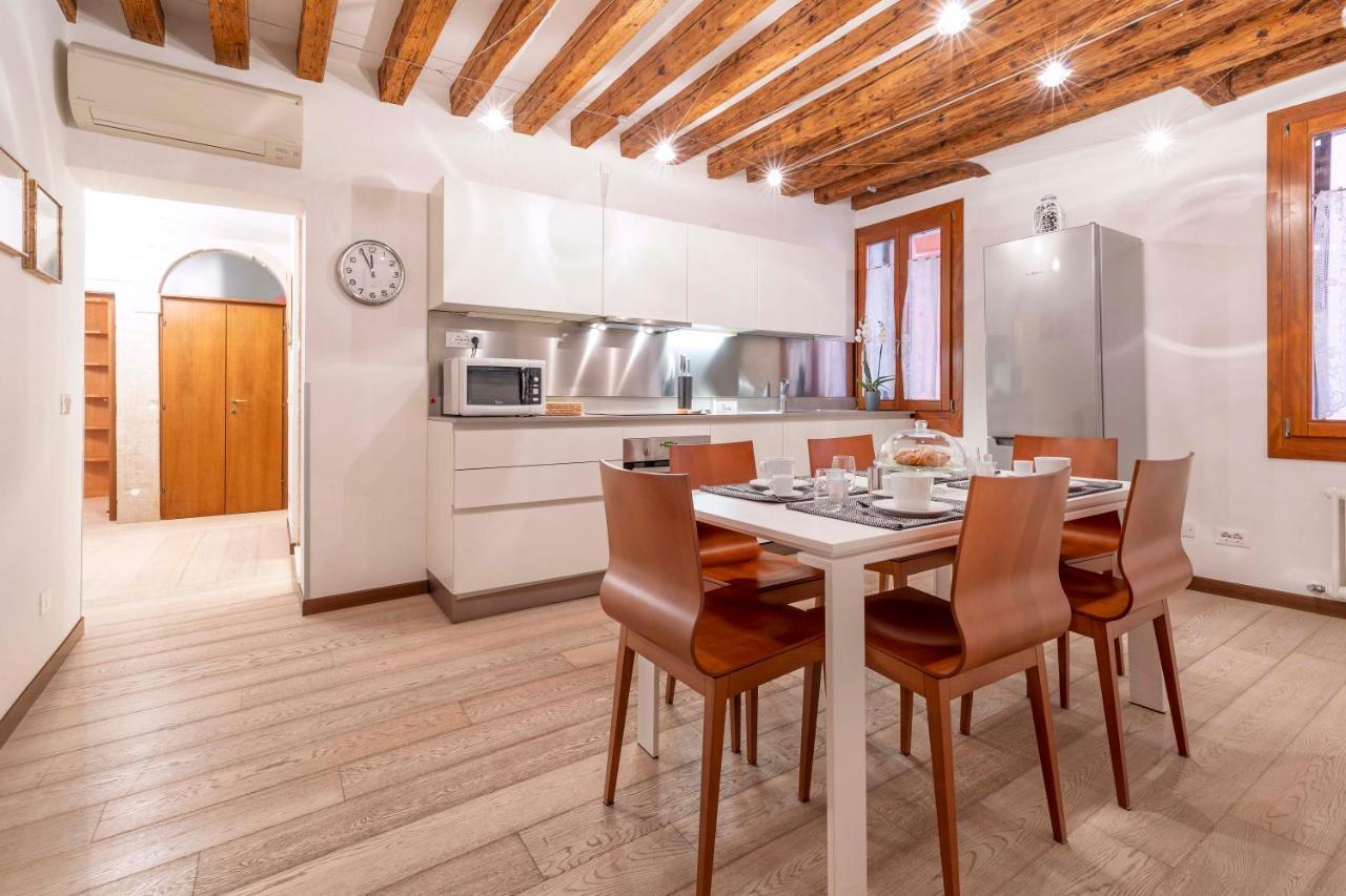 Central Apt Appartamento *