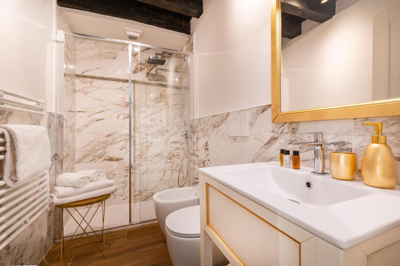 Laguna D'oro Luxury Apartment