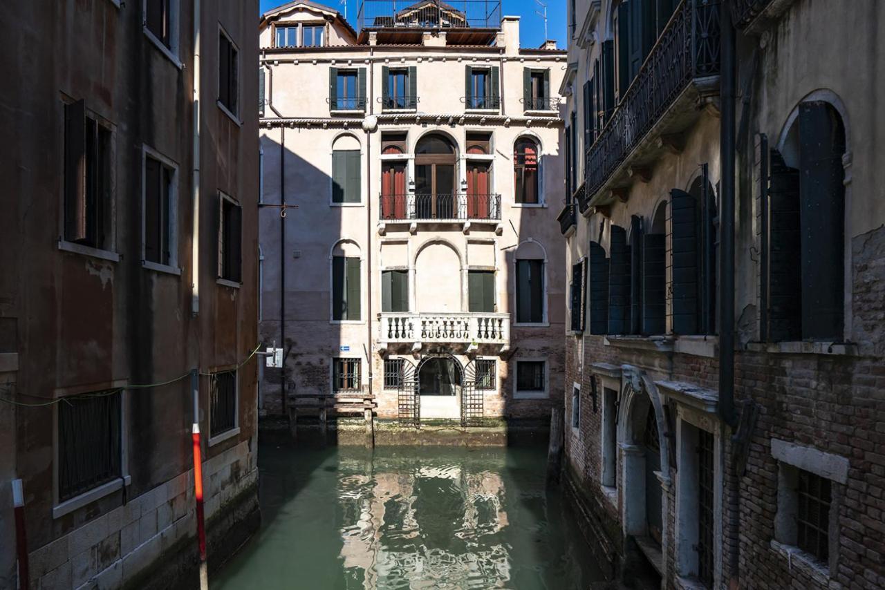 Corte Rubbi 5514 Canal View Apartment