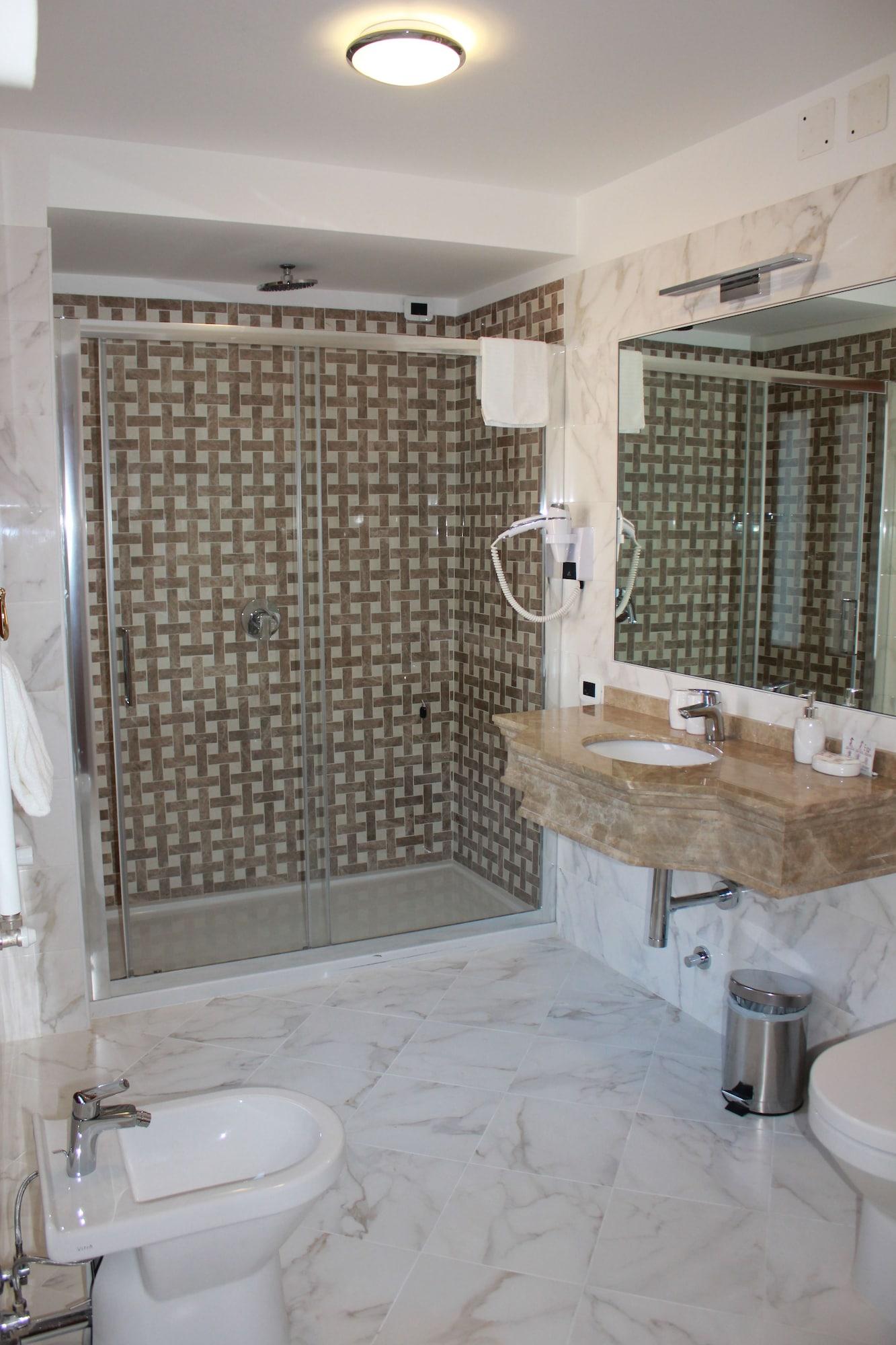 Casanova Hotel 4*