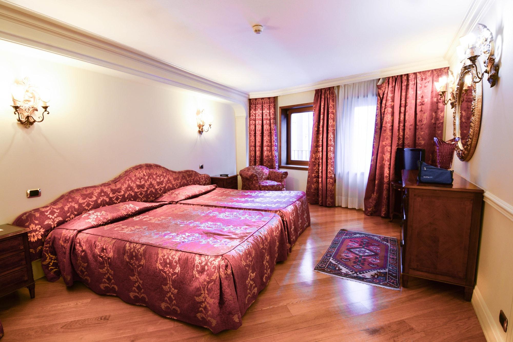 Torre Dell'orologio Hotel 4*
