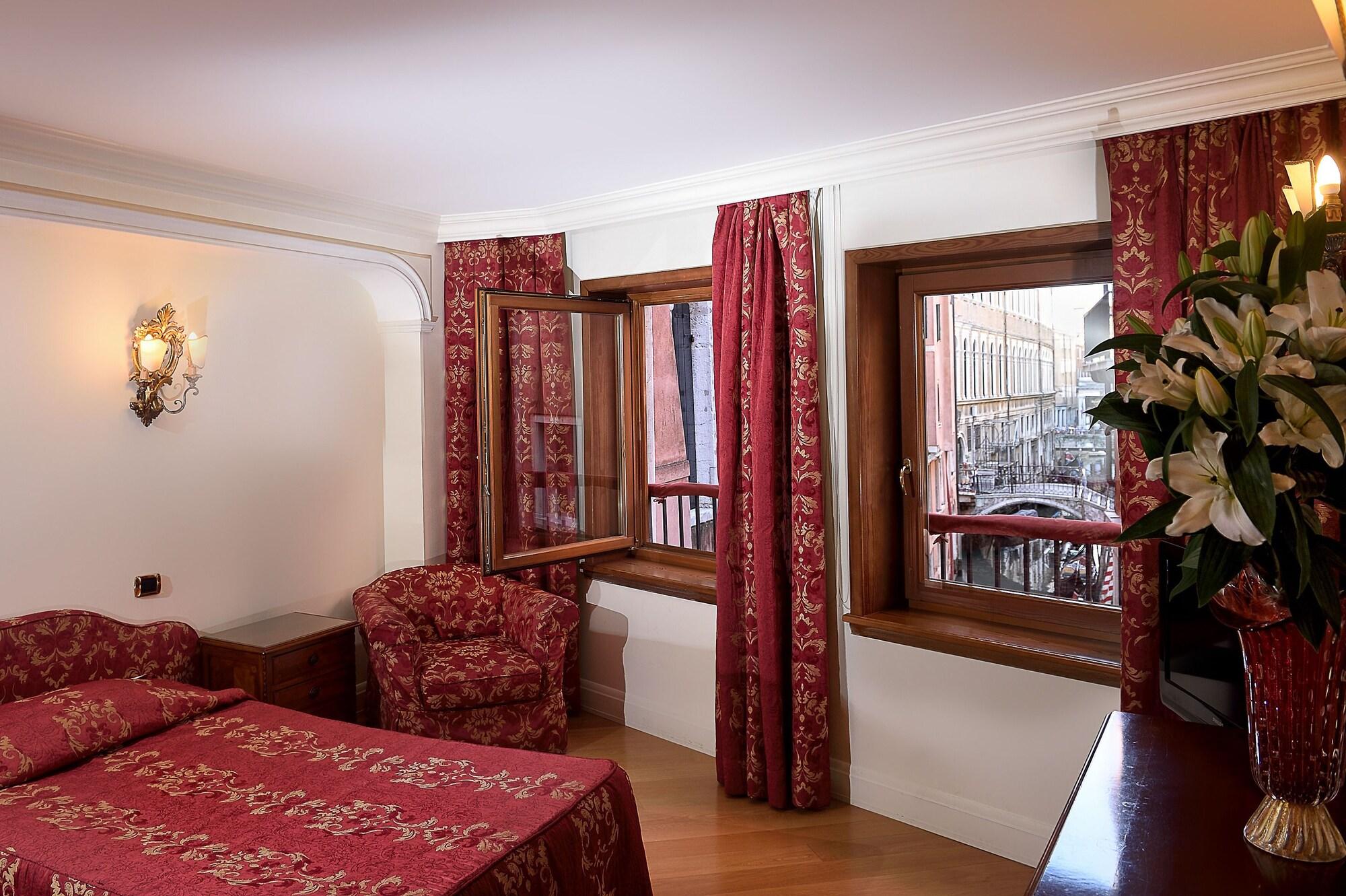 Torre Dell'orologio Hotel