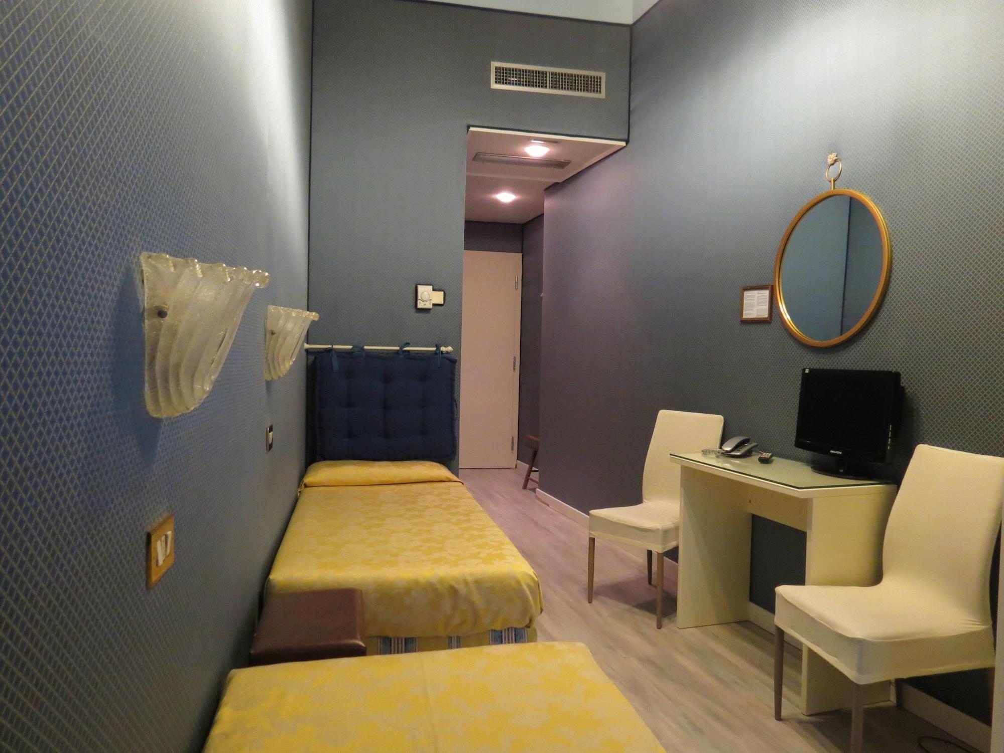 Bridge Hotel 3*