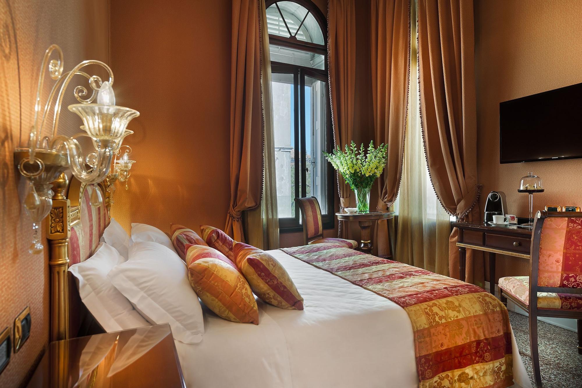 Ca' Gottardi Bed & Breakfast 3*