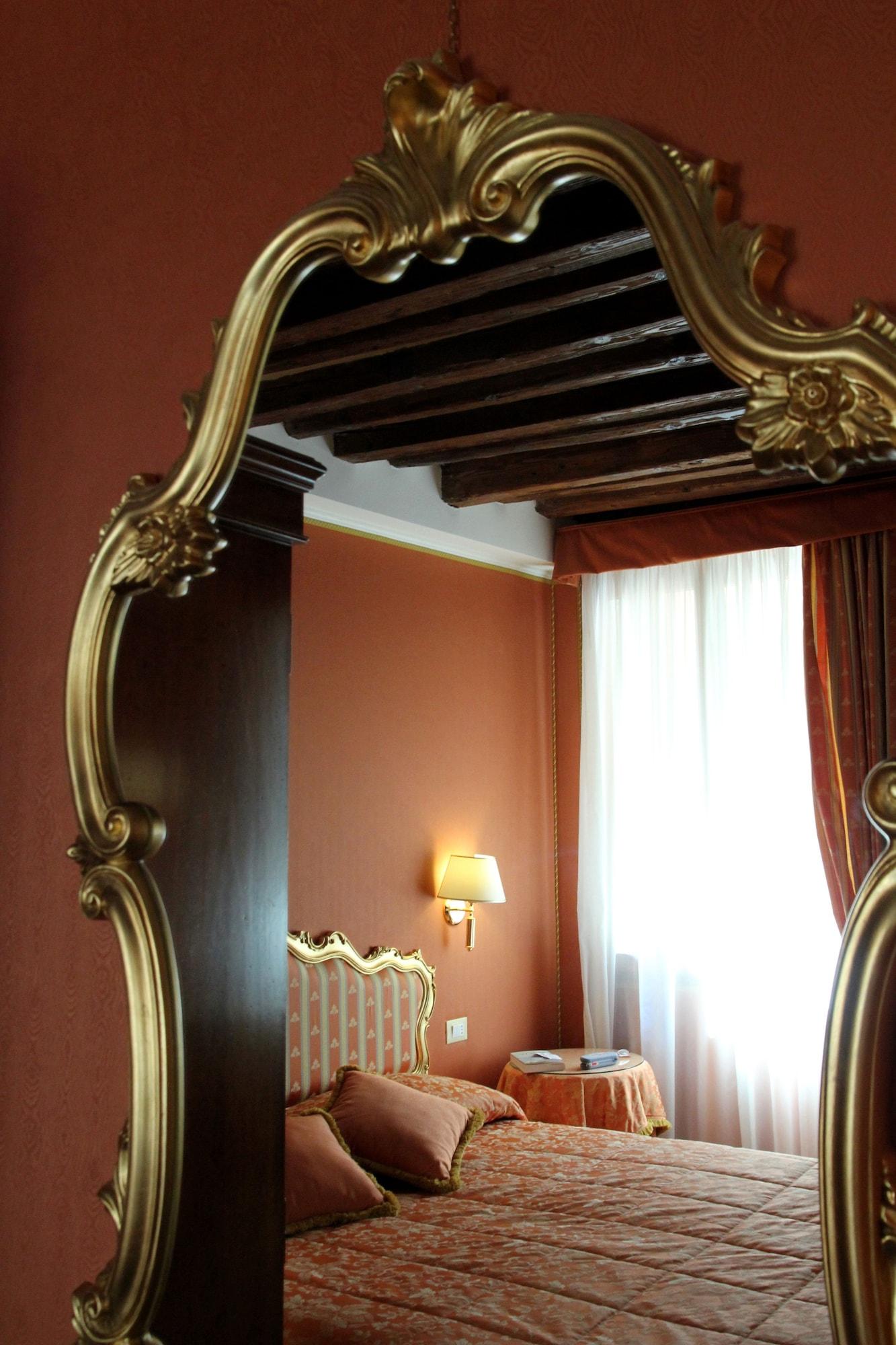 Corte Contarina Hotel 3*