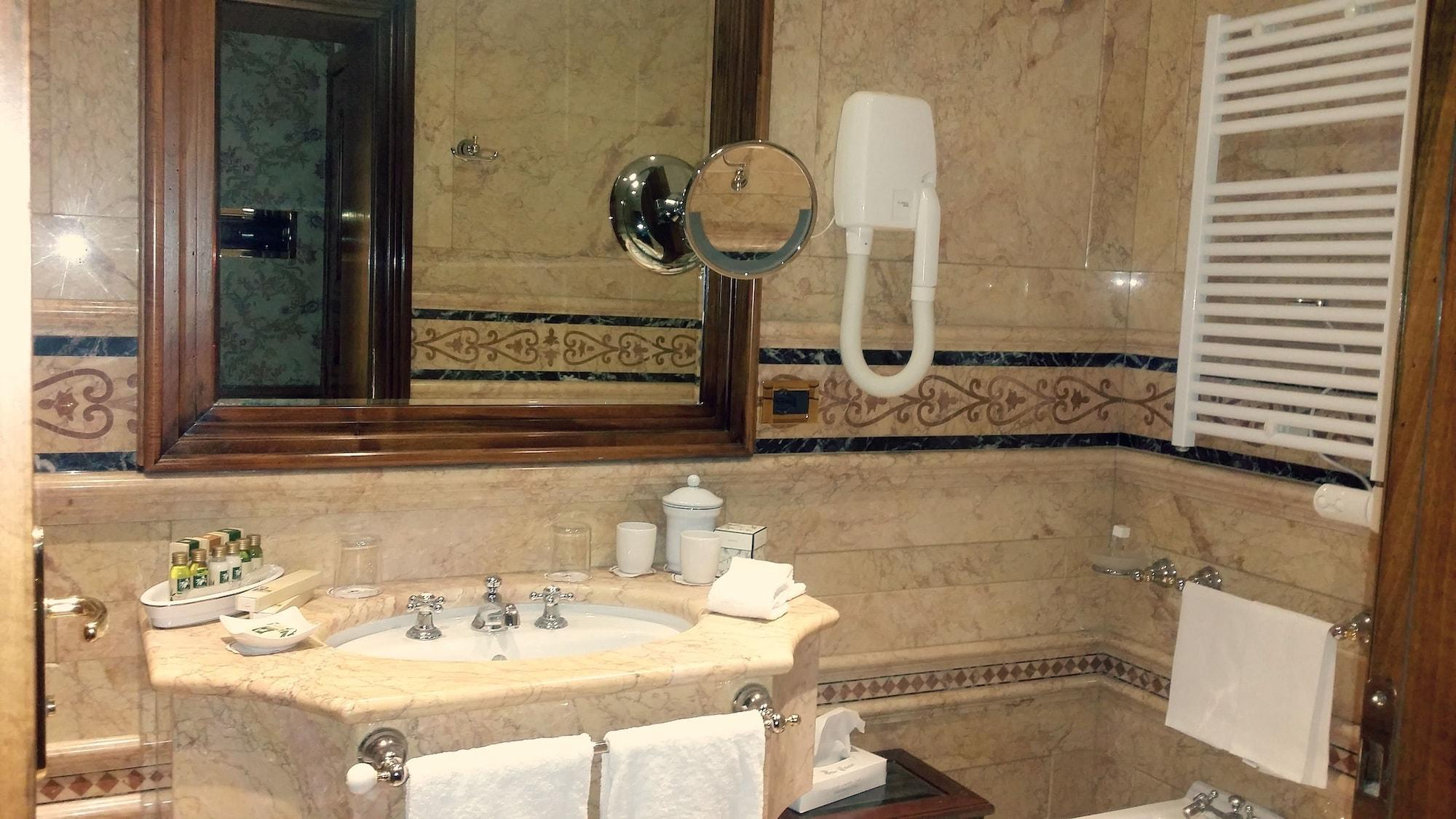 Bellevue Luxury - San Marco Luxury 3*