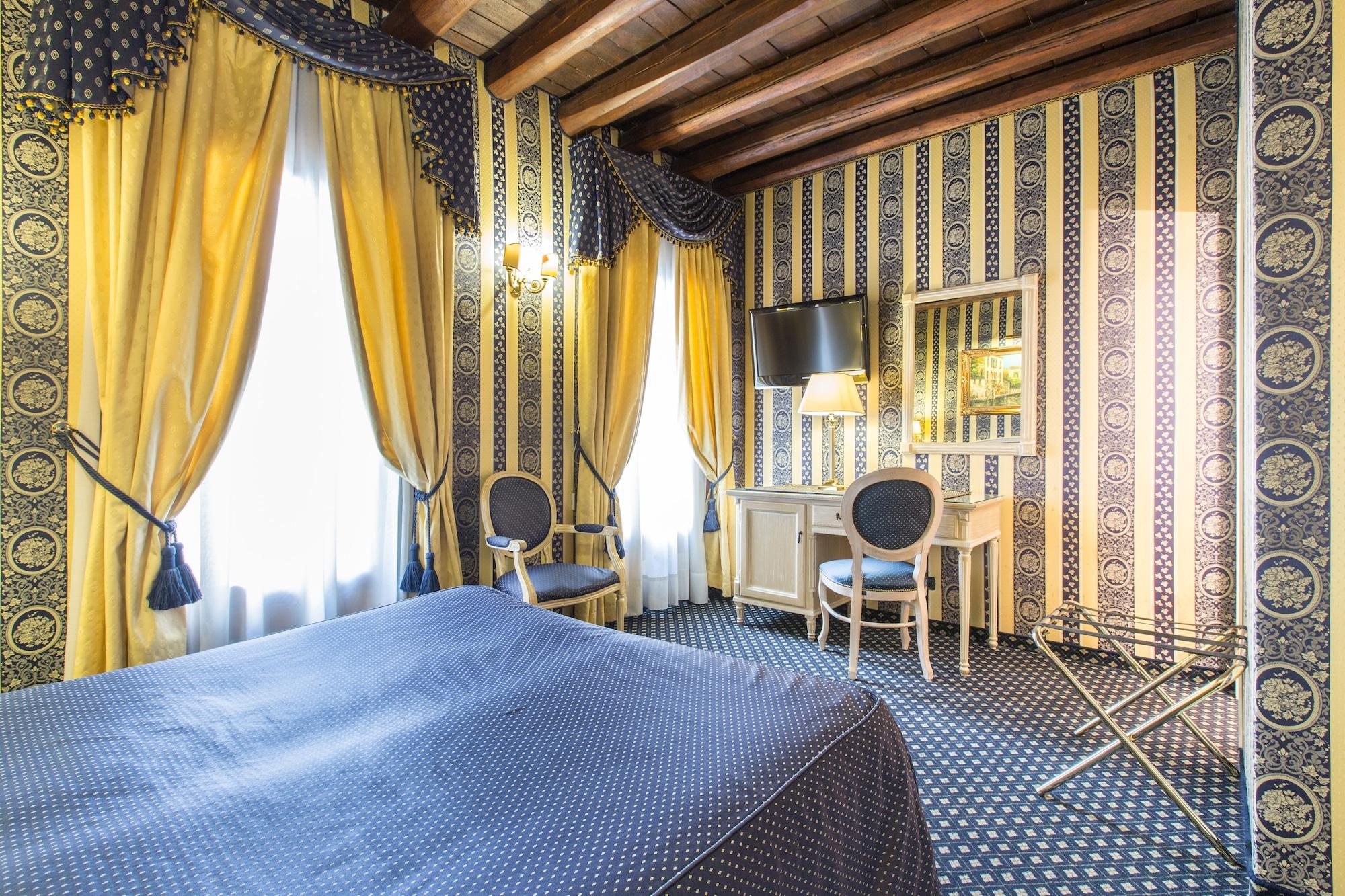 312 Piazza San Marco Guest house