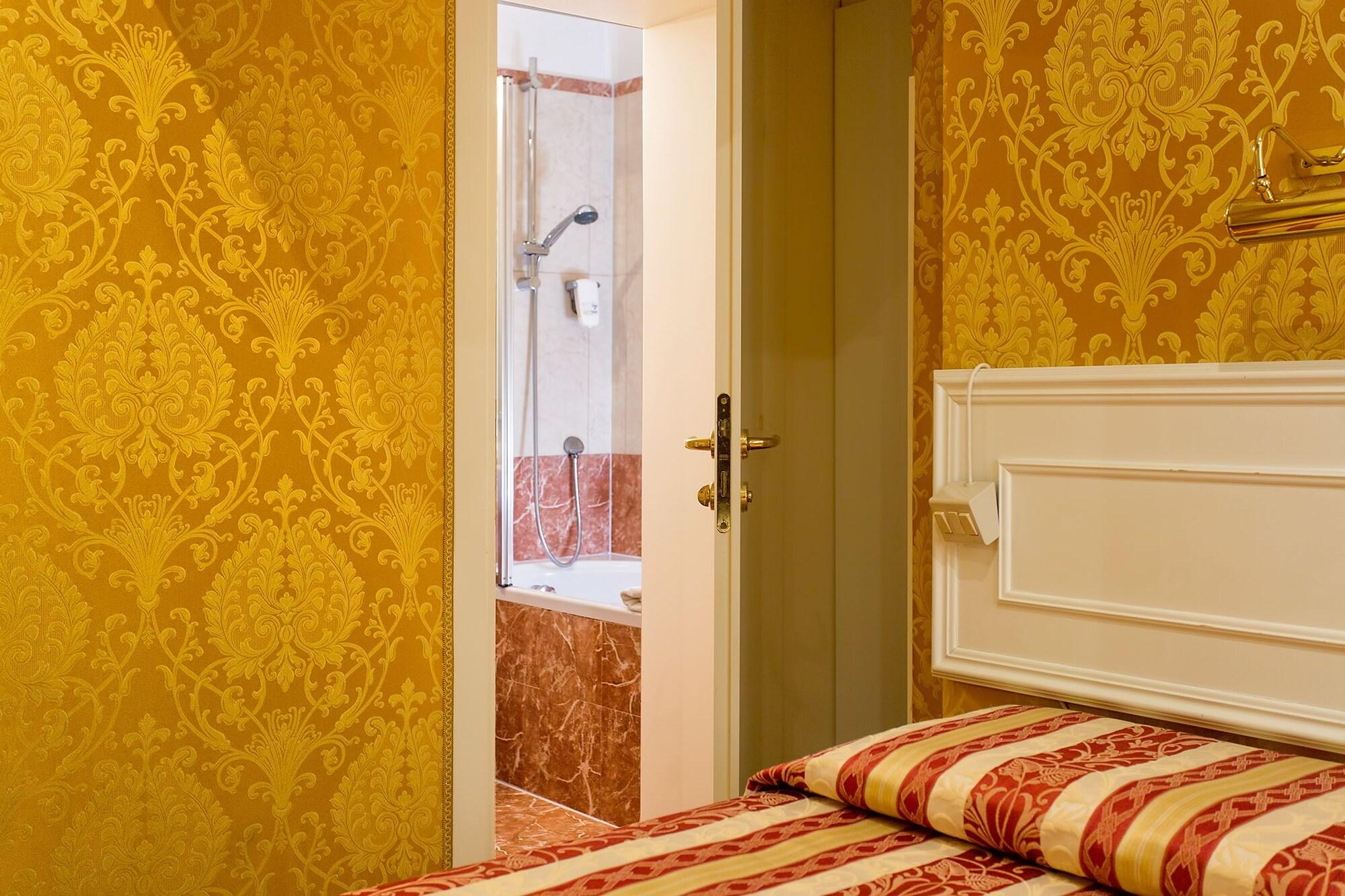 Residenza Goldoni 3* Venice