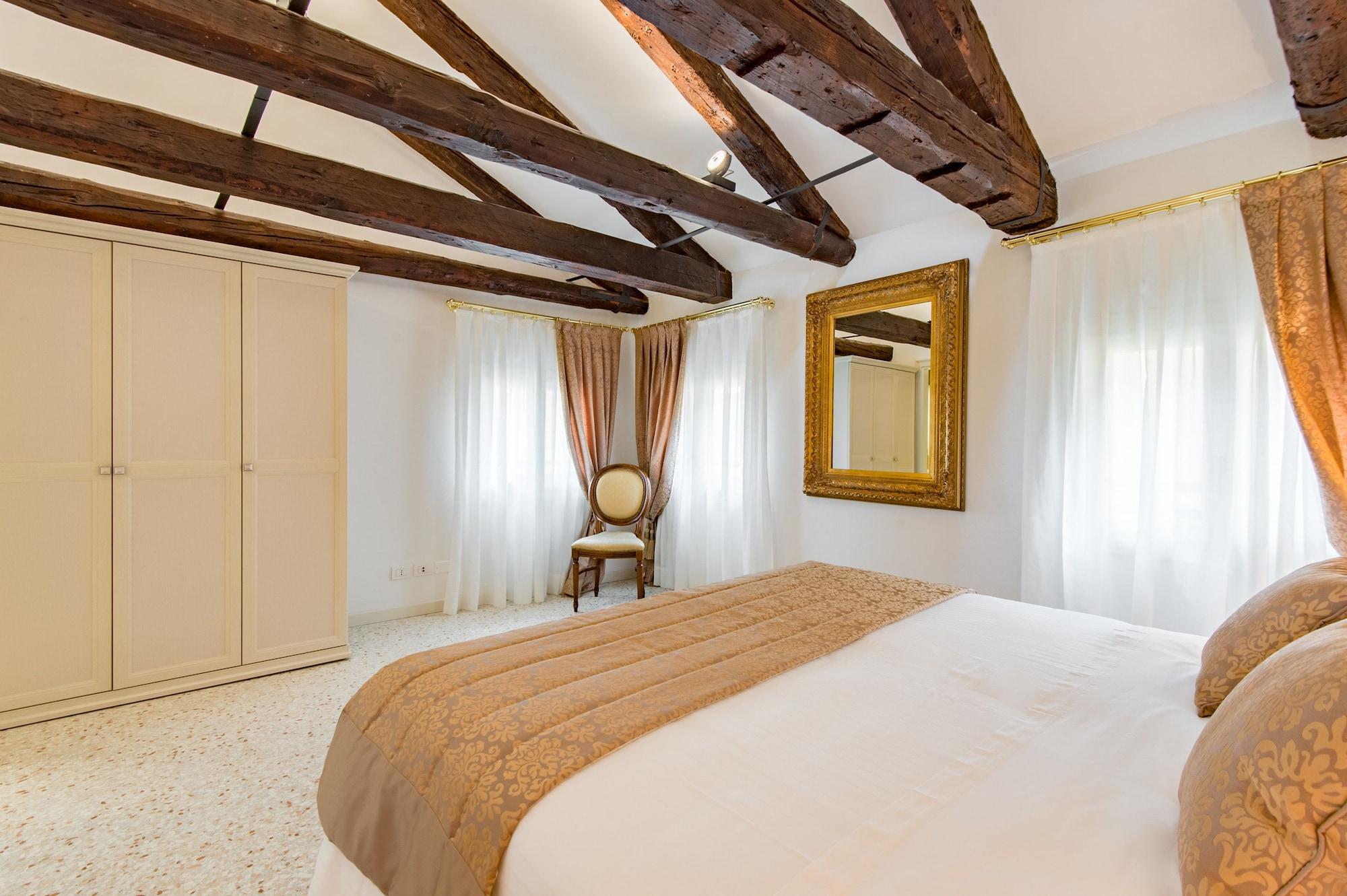 San Teodoro Palace - Luxury Apartments Apartment *