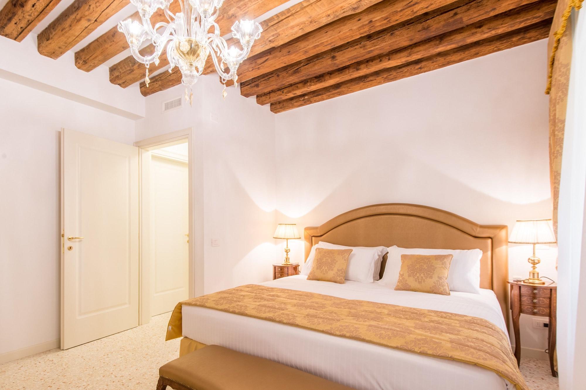 San Teodoro Palace - Luxury Apartments *