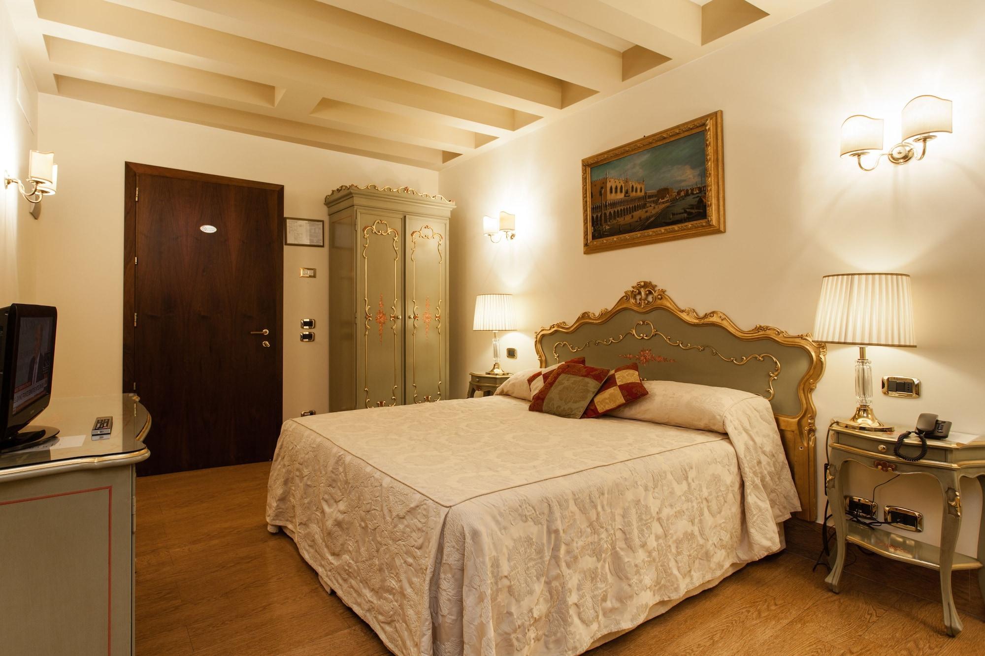 Hotel Al Ponte Mocenigo Venice