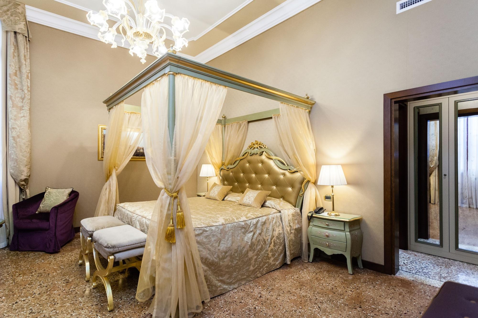 Hotel Al Ponte Mocenigo 3*
